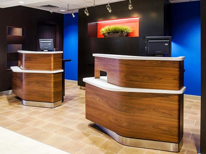 Sonesta Select Spartanburg Bagian luar foto