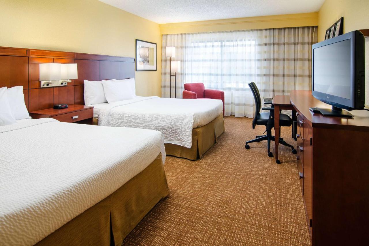 Sonesta Select Spartanburg Bagian luar foto